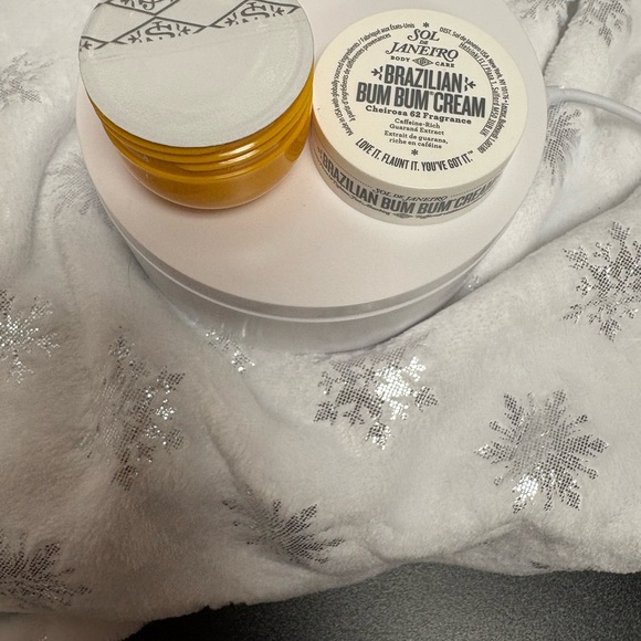 Sol de Janeiro Brazilian Bum Bum Cream - Picture 5 of 6